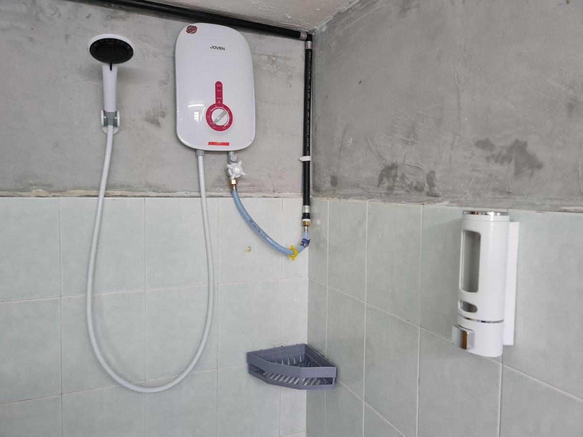Lot 85 Seremban Town New Cozy Homestay Lobak Roomstay Екстер'єр фото