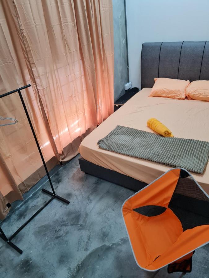 Lot 85 Seremban Town New Cozy Homestay Lobak Roomstay Екстер'єр фото