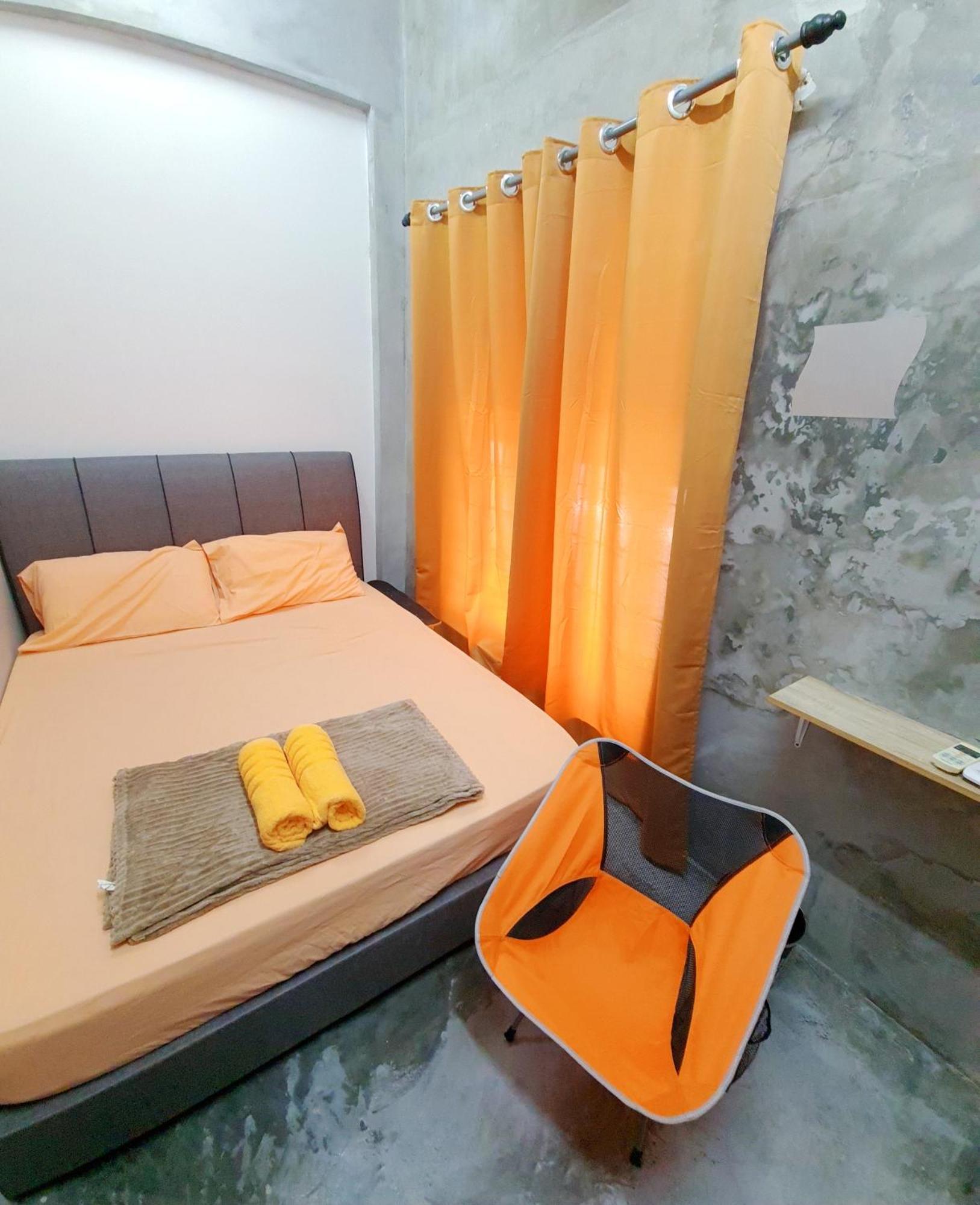 Lot 85 Seremban Town New Cozy Homestay Lobak Roomstay Екстер'єр фото